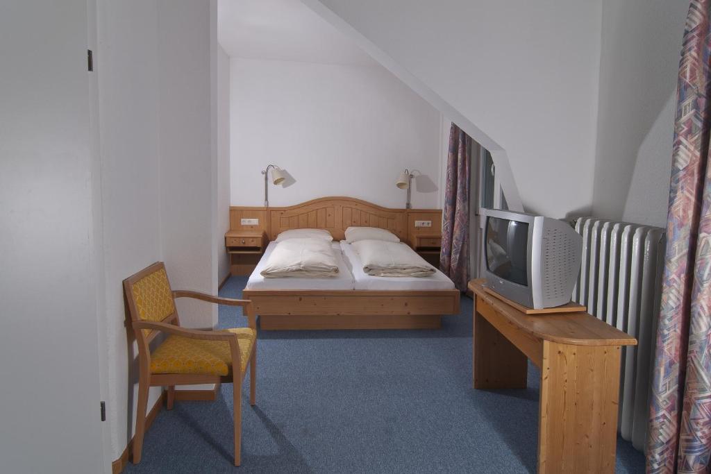 Action Forest Hotel - Kletterwald - Lasertag - Naehe Badeparadies Titisee-Neustadt Bilik gambar